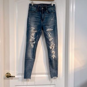 American Eagle Blue Ne(x)t Level Stretch Super Hi-Rise Jegging 2 Short